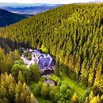 Jelenia Struga Medical
