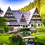 Jelenia Struga Medical ホテル