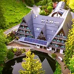ホテル Jelenia Struga Medical 4*