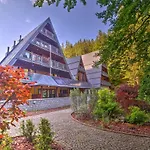 Hotel Jelenia Struga Medical 4*